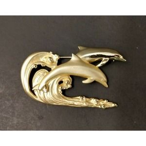 DOLPHIN BROOCH American Jewelry Company Gold Tone Matte Shiny Ocean Waves